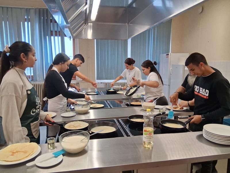 1000012422 (Copy).jpg